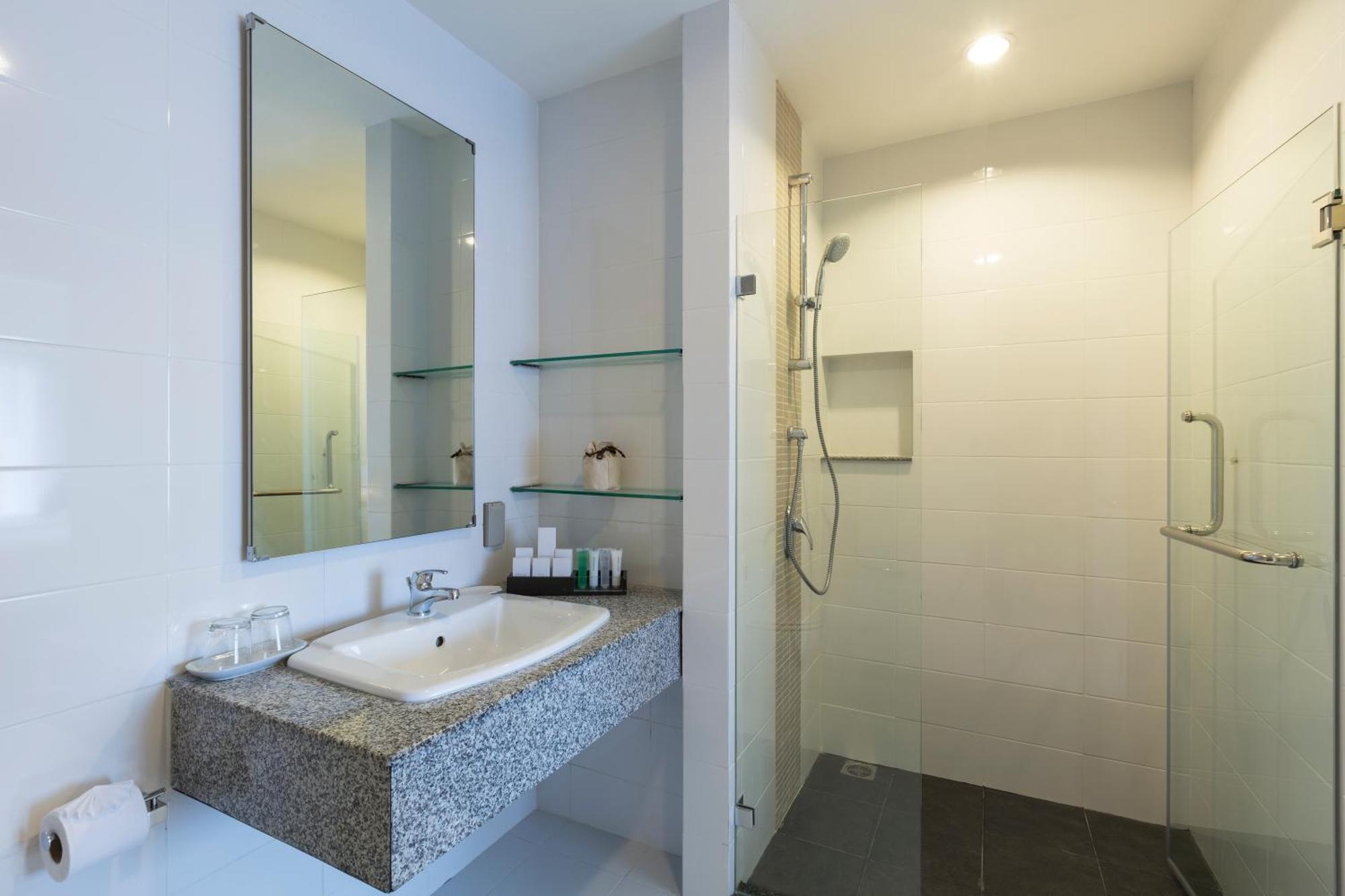 Kantary 304 Hotel Prachinburi Si Maha Phot Phòng bức ảnh